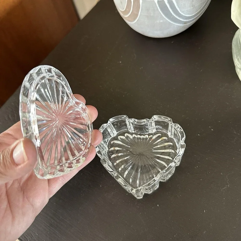 Vtg Crystal Heart Trinket Ring Dish Box Glass Clear Heart Shaped Lid Jewelry